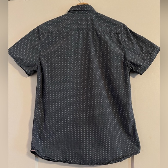 Denim & Flower Men’s Button Down Shirt Size Small - Picture 2 of 3